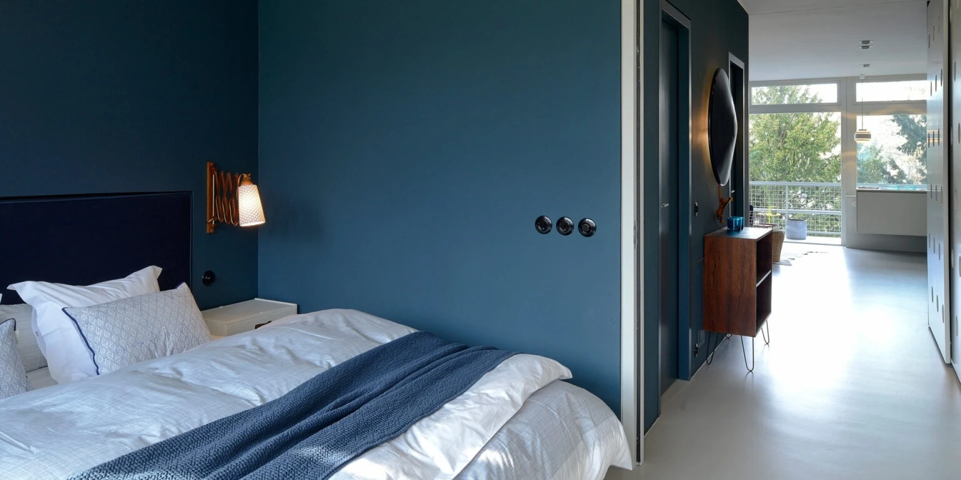 Proiect apartament Rio Marie in casa Oscar Niemeyeramenajare aparataj bachelita 