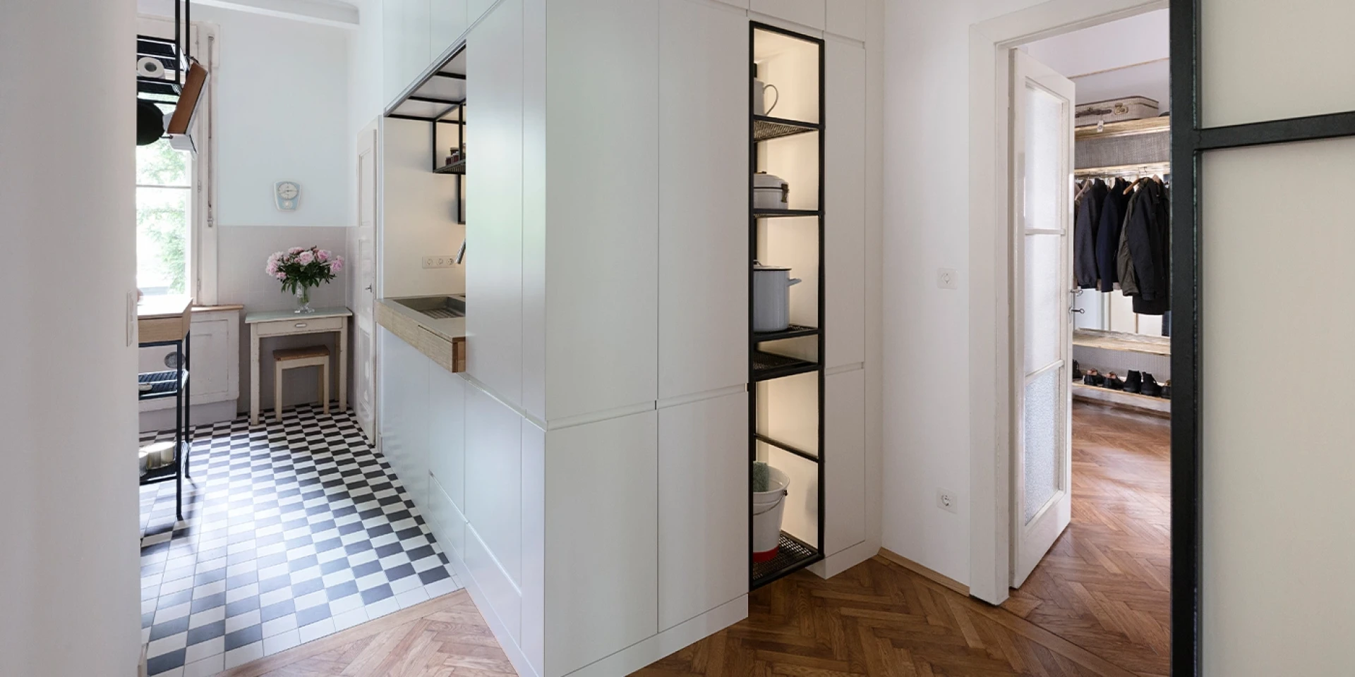 Proiect amenajare apartament Vienna Austria cu aparataj duroplast 