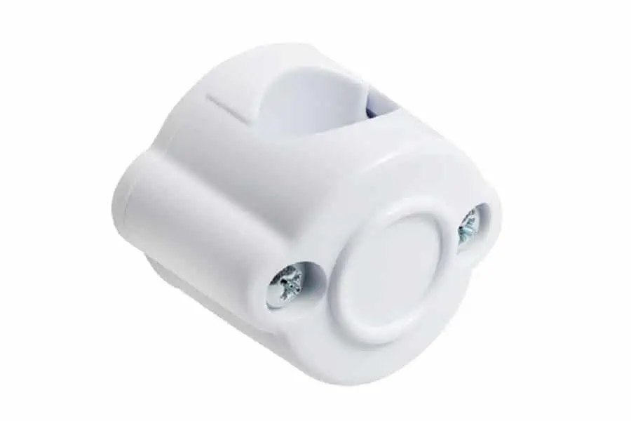 Clipsuri plastic alb pentru fixare teava sau cablu electric